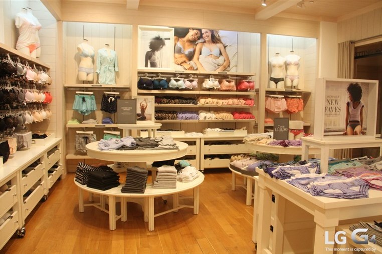 Launching of American Eagle Back To School Collection